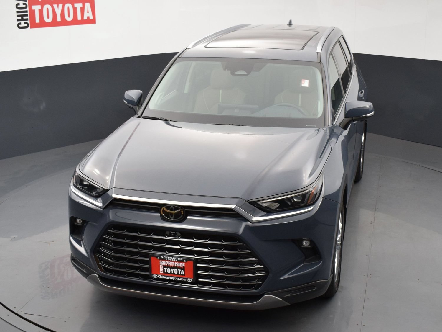 Used 2025 Toyota Grand Highlander AWD image 34
