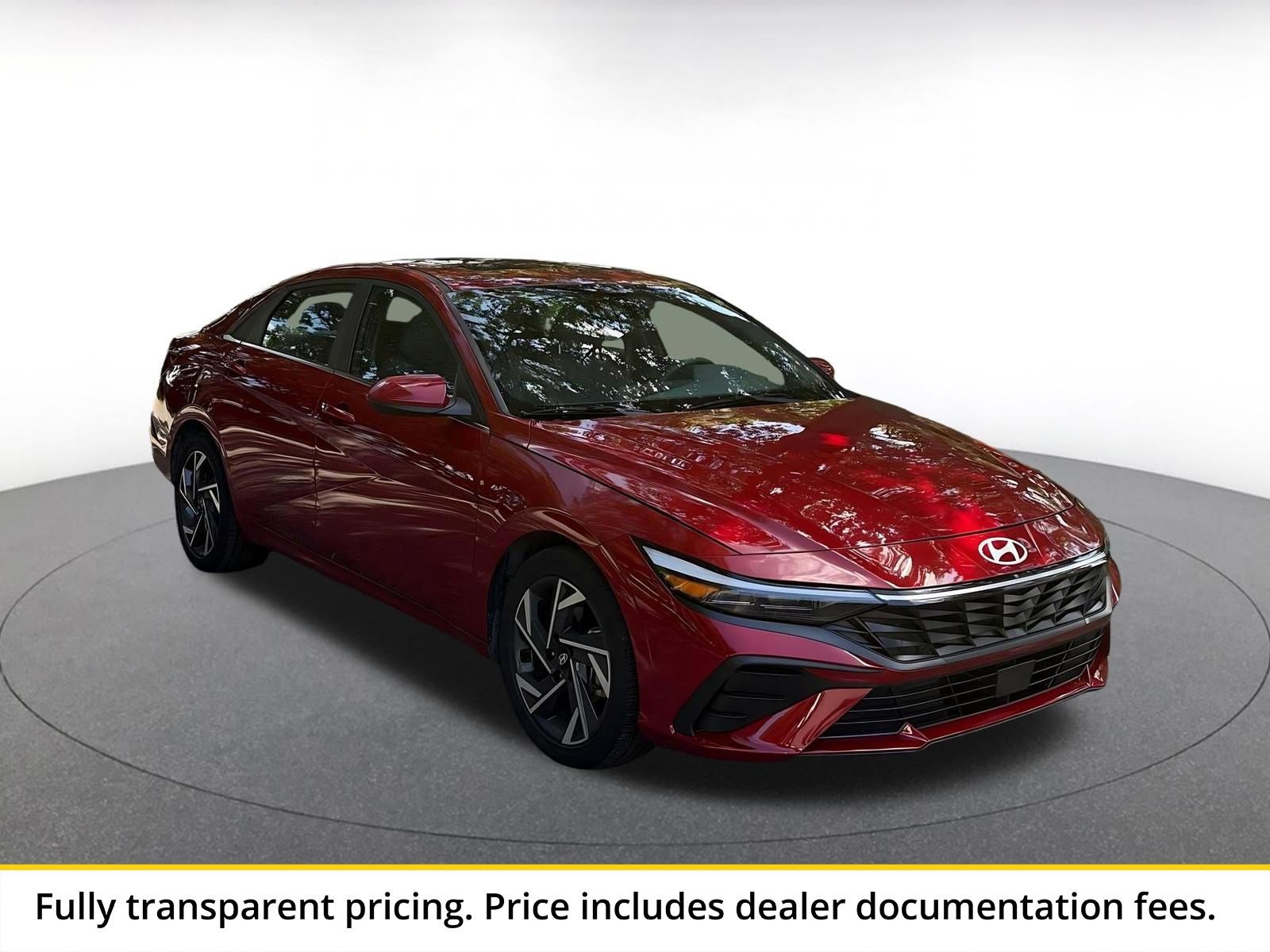 Used 2025 Hyundai Elantra SEL FWD image 1