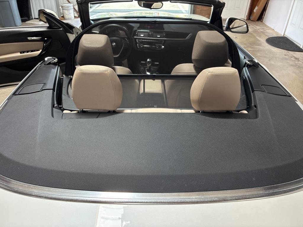 Used 2018 BMW 230i Convertible RWD image 18