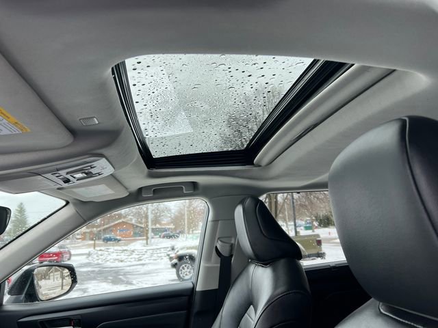 Used 2022 Toyota Highlander XLE image 11