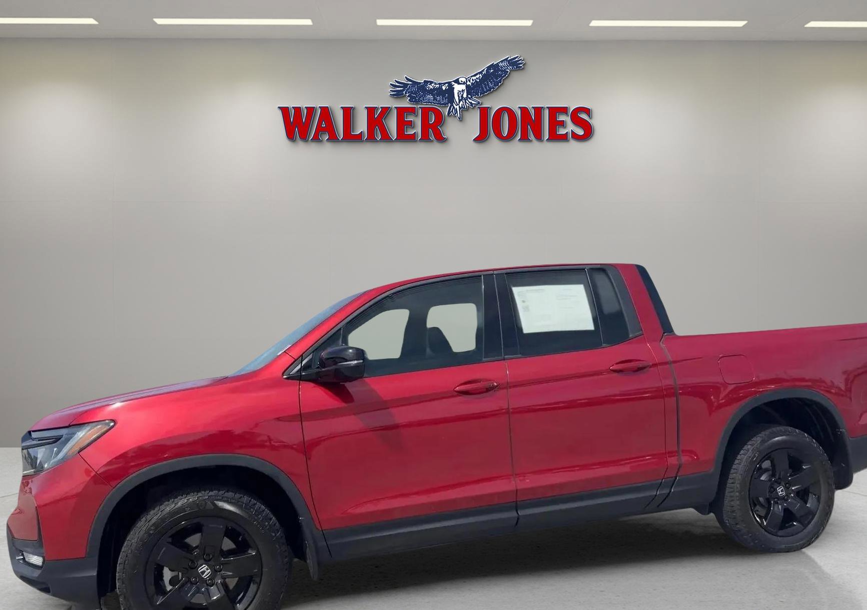 Used 2024 Honda Ridgeline Black Edition image 8