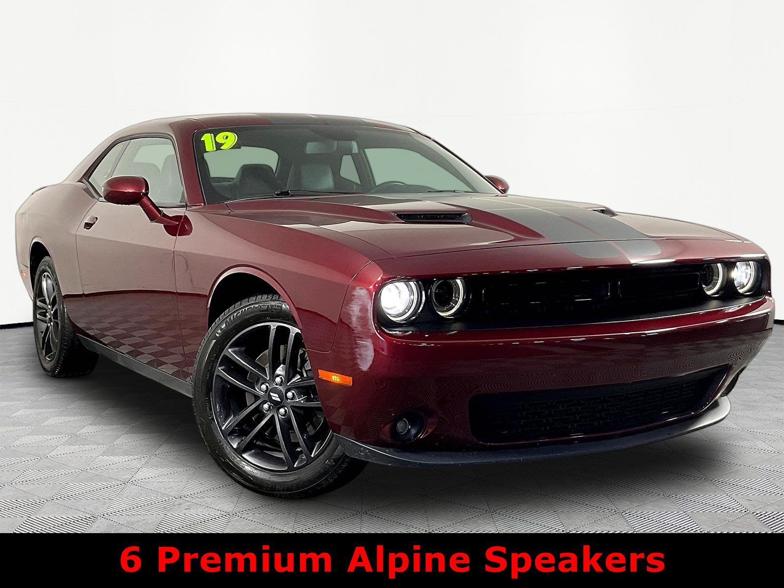 Used 2019 Dodge Challenger SXT w/ Plus Package AWD/4WD image 3