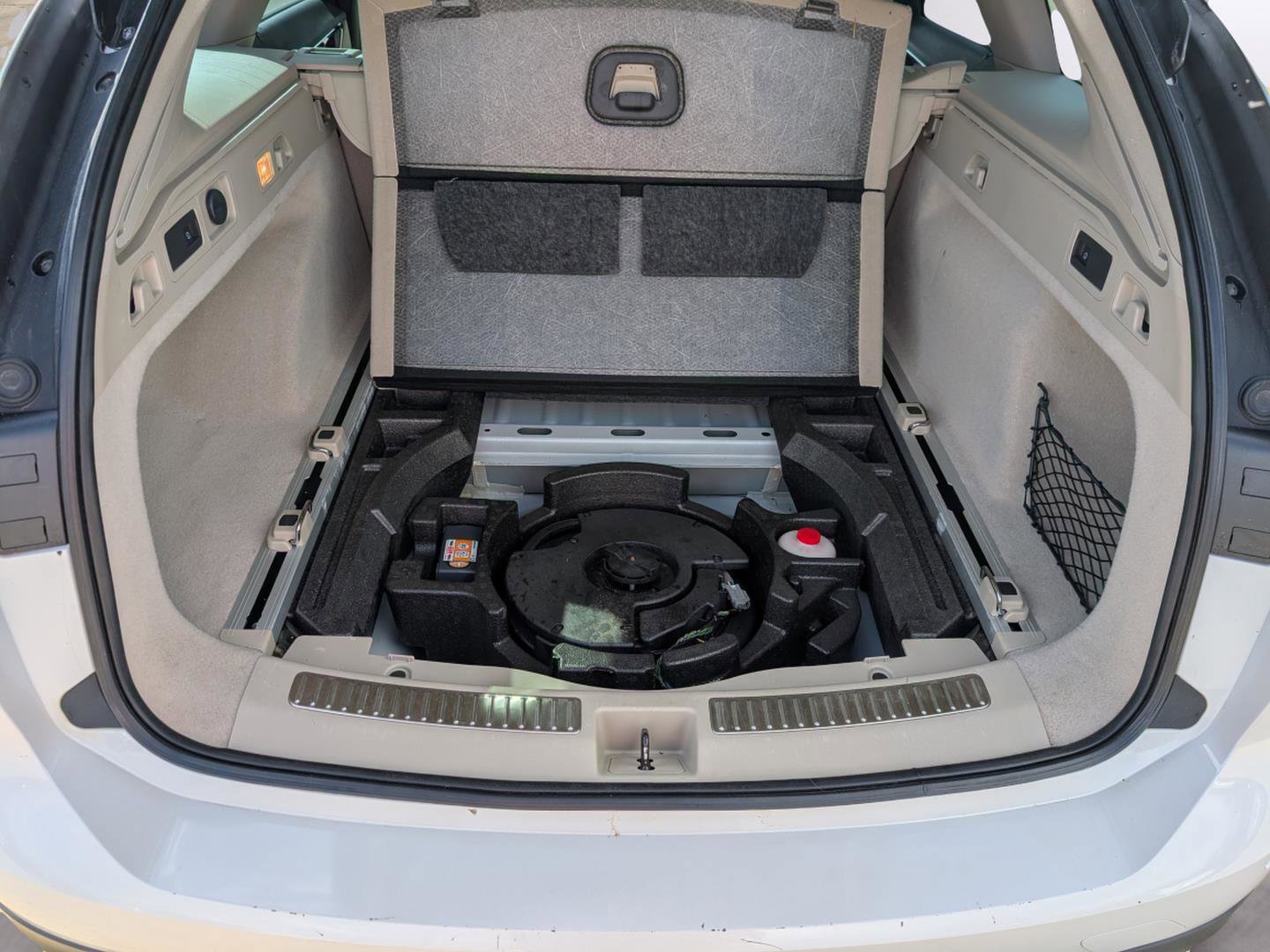 Used 2018 Buick Regal Essence w/ Driver Confidence Package #1 image 11