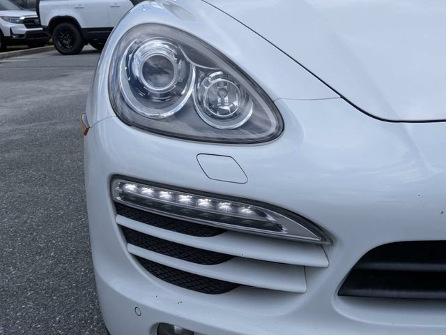 Used 2014 Porsche Cayenne AWD/4WD image 9