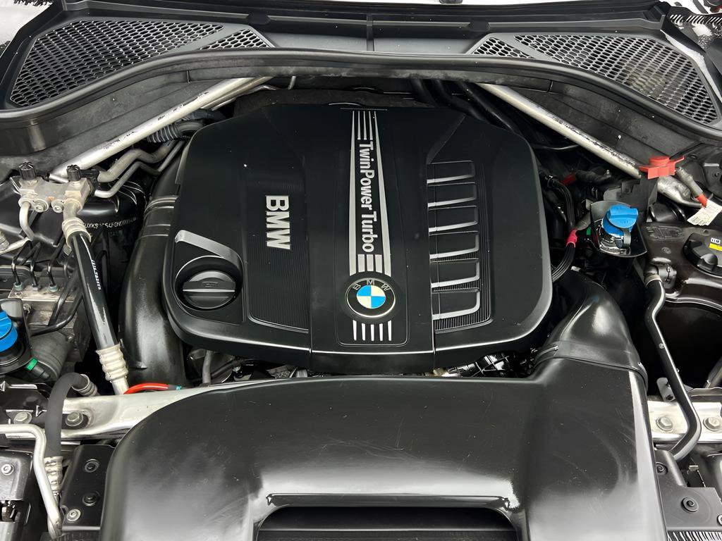 Used 2015 BMW X5 xDrive35d image 37