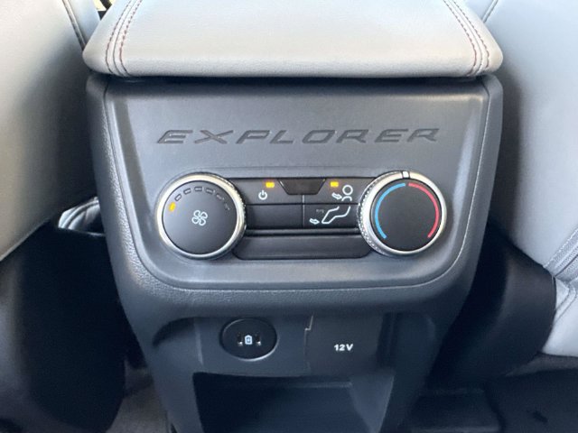 New 2026 Ford Explorer Active w/ Active Comfort Package RWD image 17