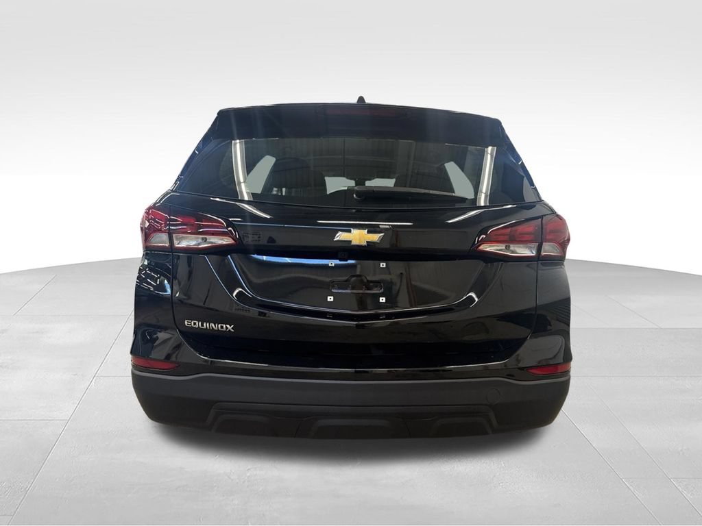 Used 2024 Chevrolet Equinox LS w/ LPO, Floor Liner Package FWD image 27