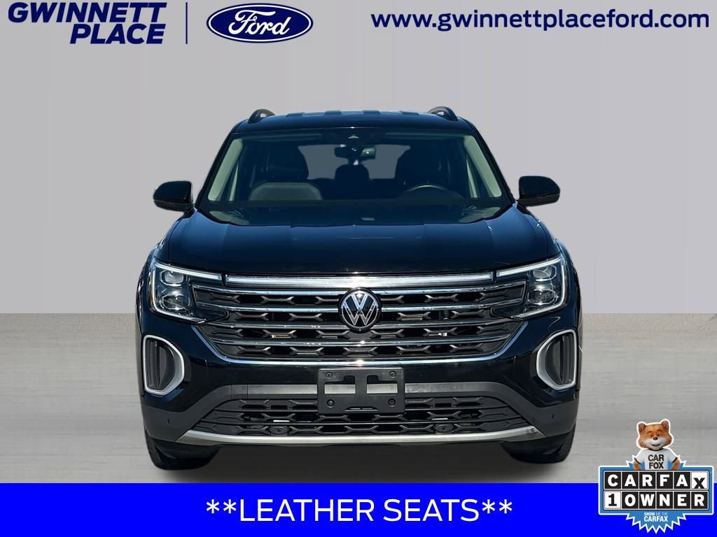 Used 2024 Volkswagen Atlas SE image 2
