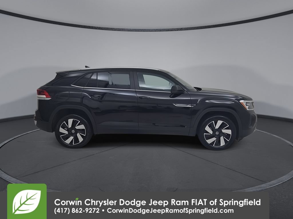 Used 2026 Volkswagen Atlas Cross Sport SE AWD/4WD image 17