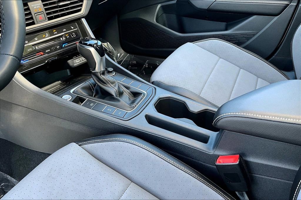 New 2026 Volkswagen Jetta SE image 18