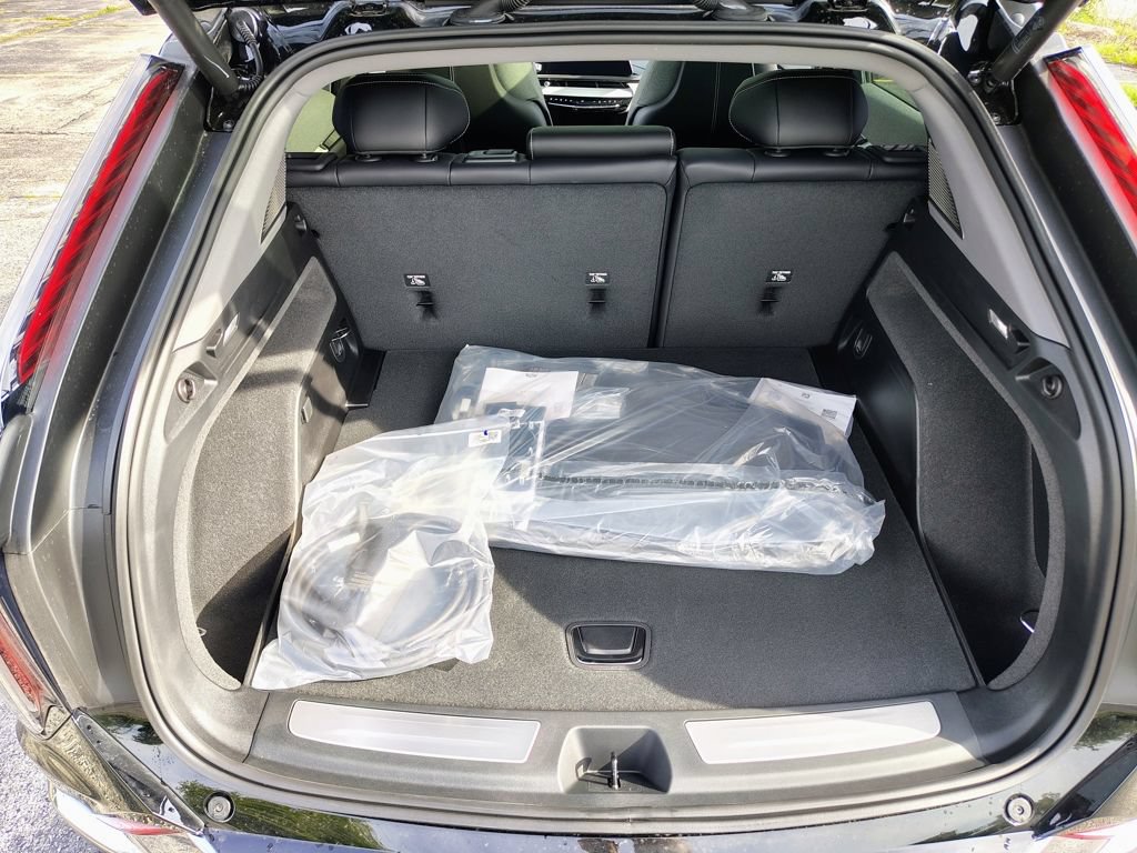 New 2027 Cadillac Optiq Sport AWD/4WD image 17