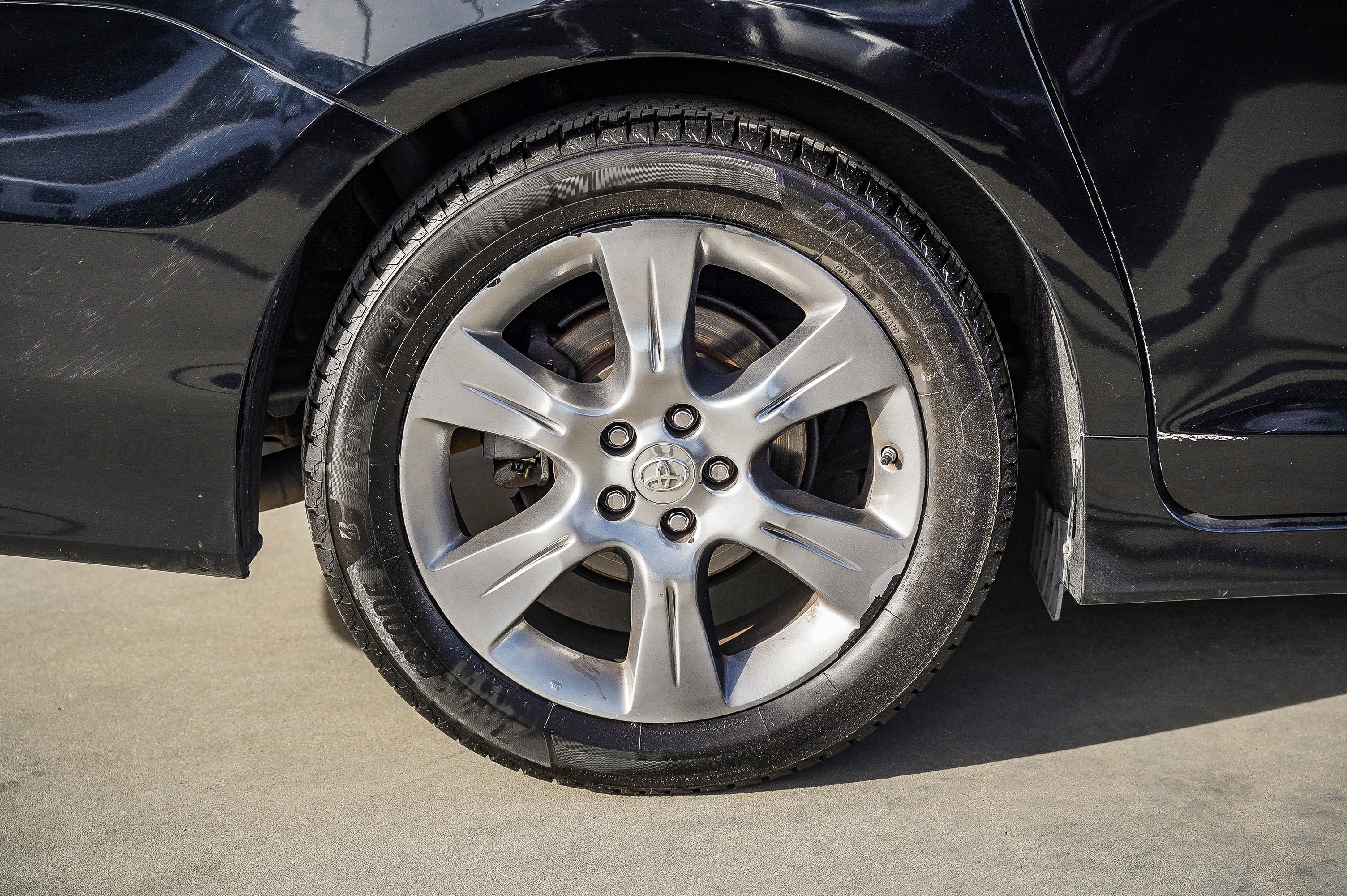 Used 2014 Toyota Sienna SE image 8