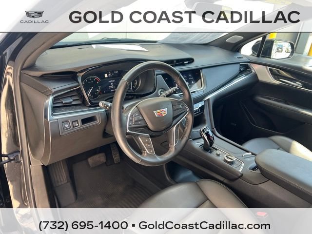 Certified 2023 Cadillac XT5 Premium Luxury w/ LPO, Floor Liner Package AWD/4WD image 18