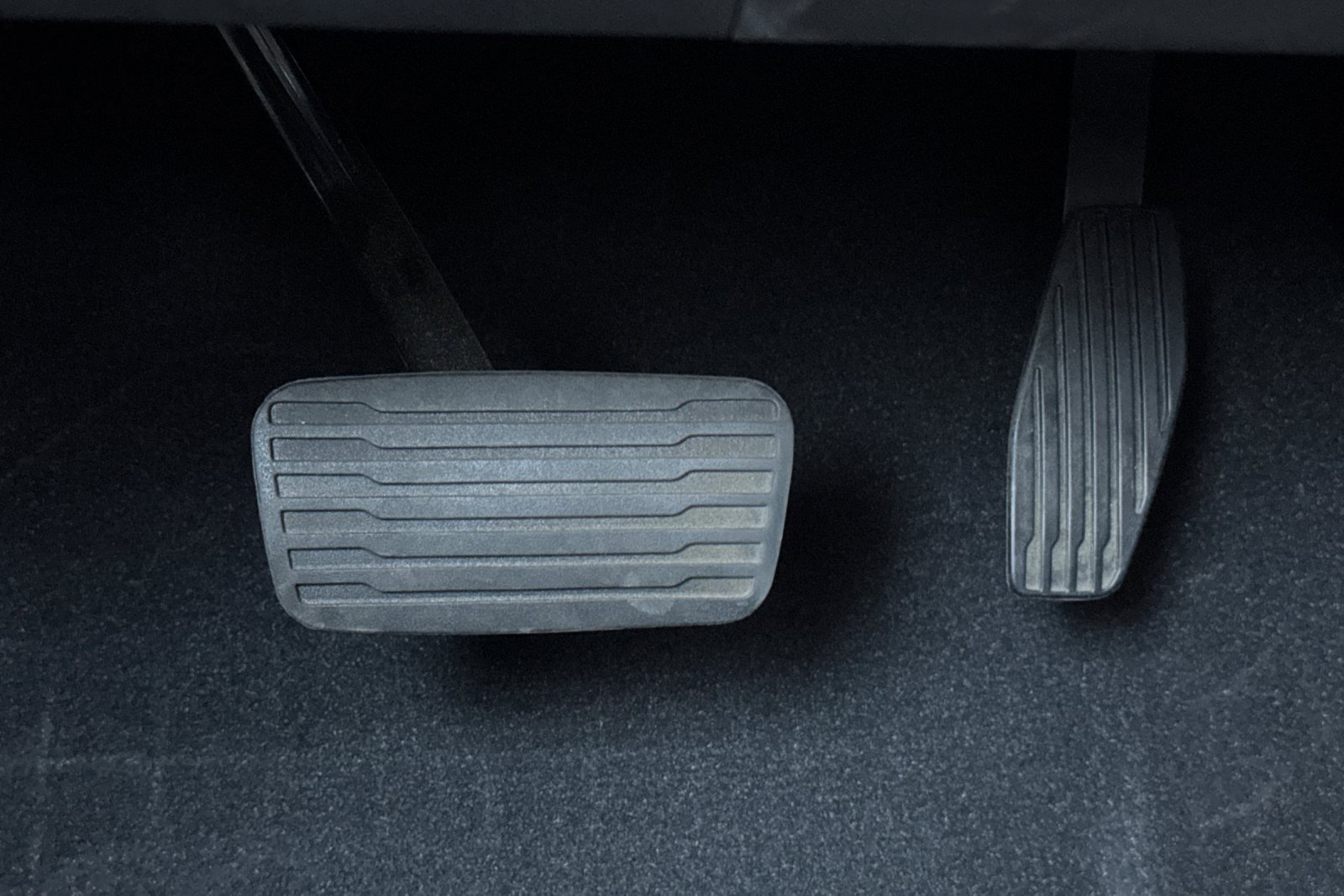 Used 2022 GMC Sierra 1500 AT4 w/ AT4 Premium Package image 47