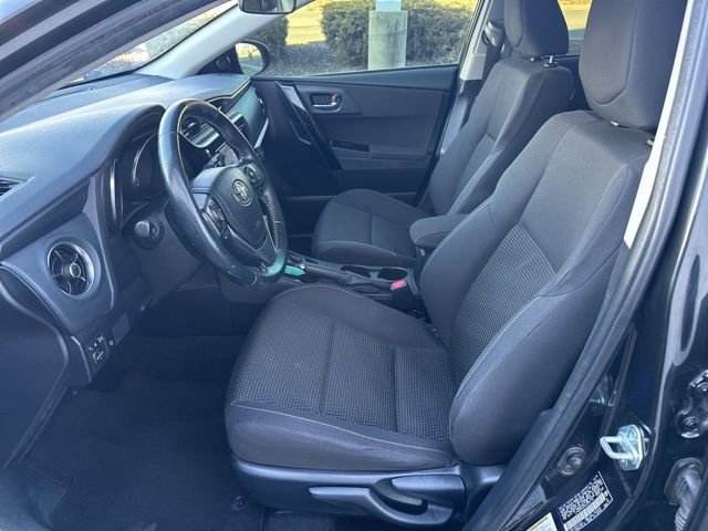 Used 2017 Toyota Corolla iM image 30