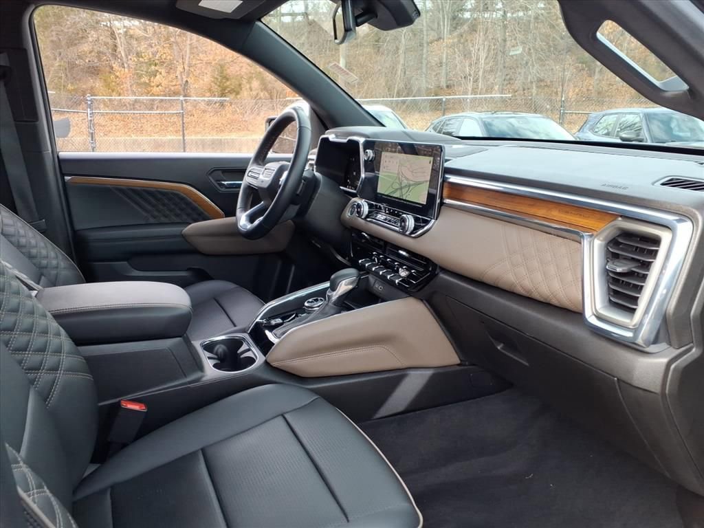 Certified 2024 GMC Canyon Denali image 19