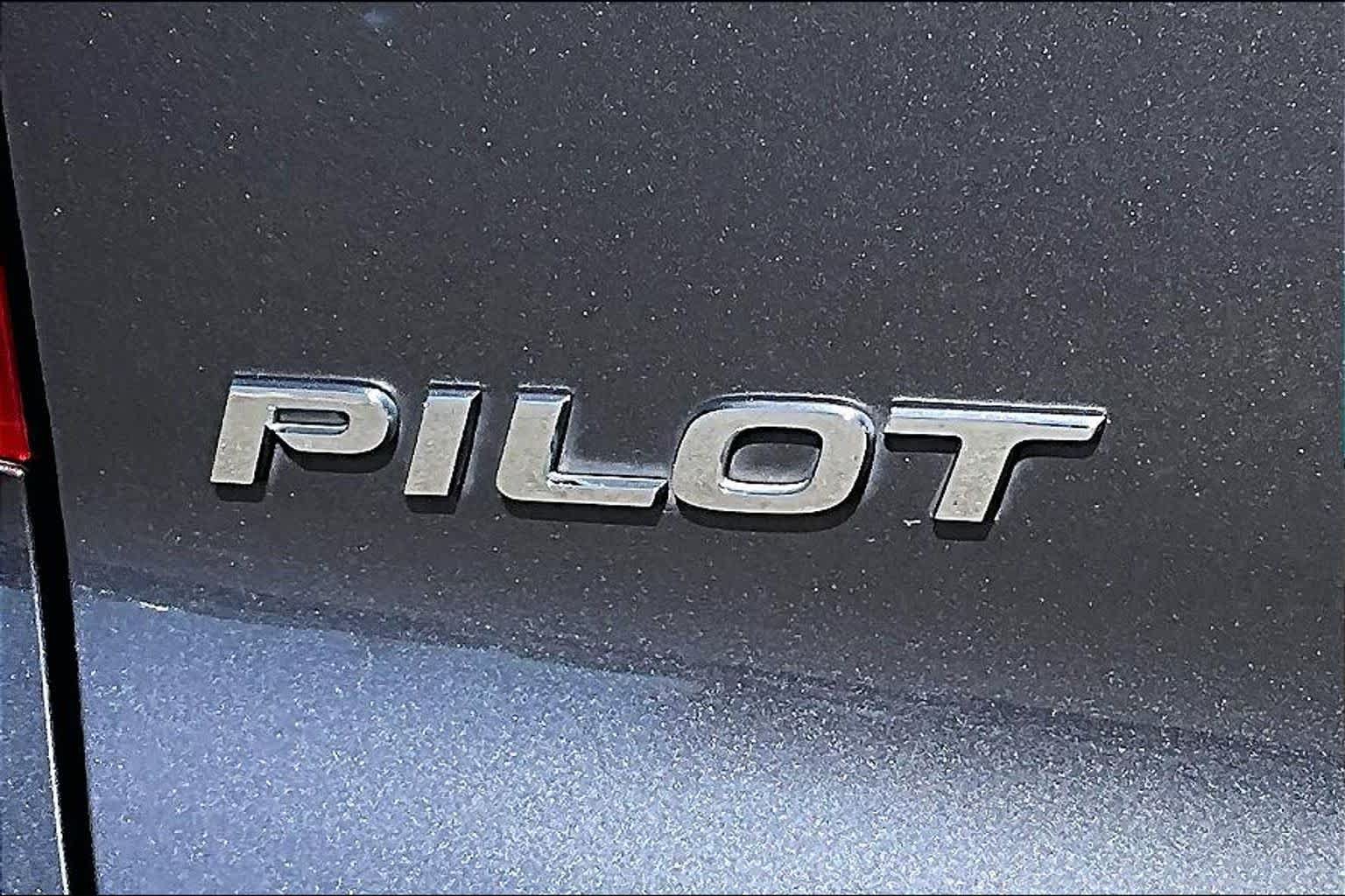 Used 2018 Honda Pilot EX-L image 9
