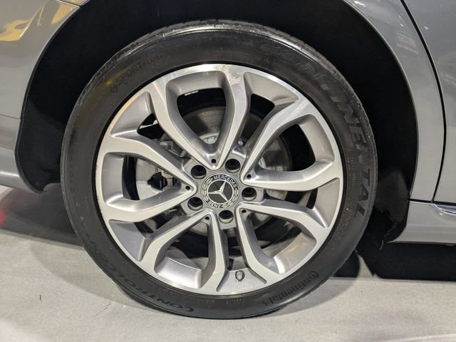 Used 2017 Mercedes-Benz C 300 4MATIC Sedan image 17