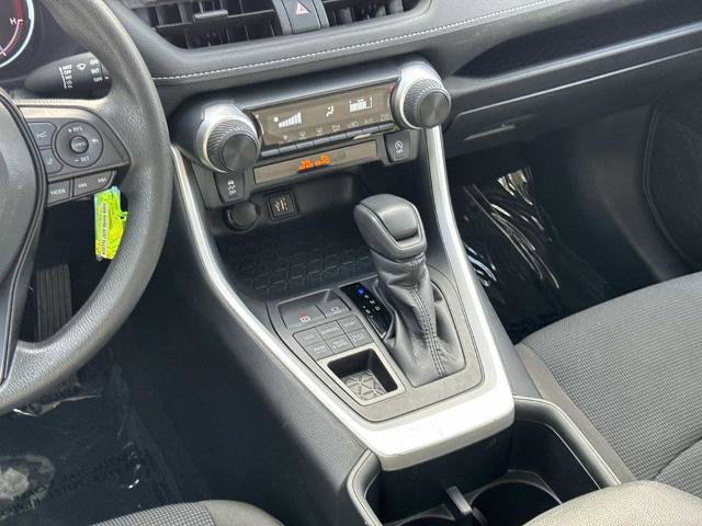 Used 2024 Toyota RAV4 LE image 15