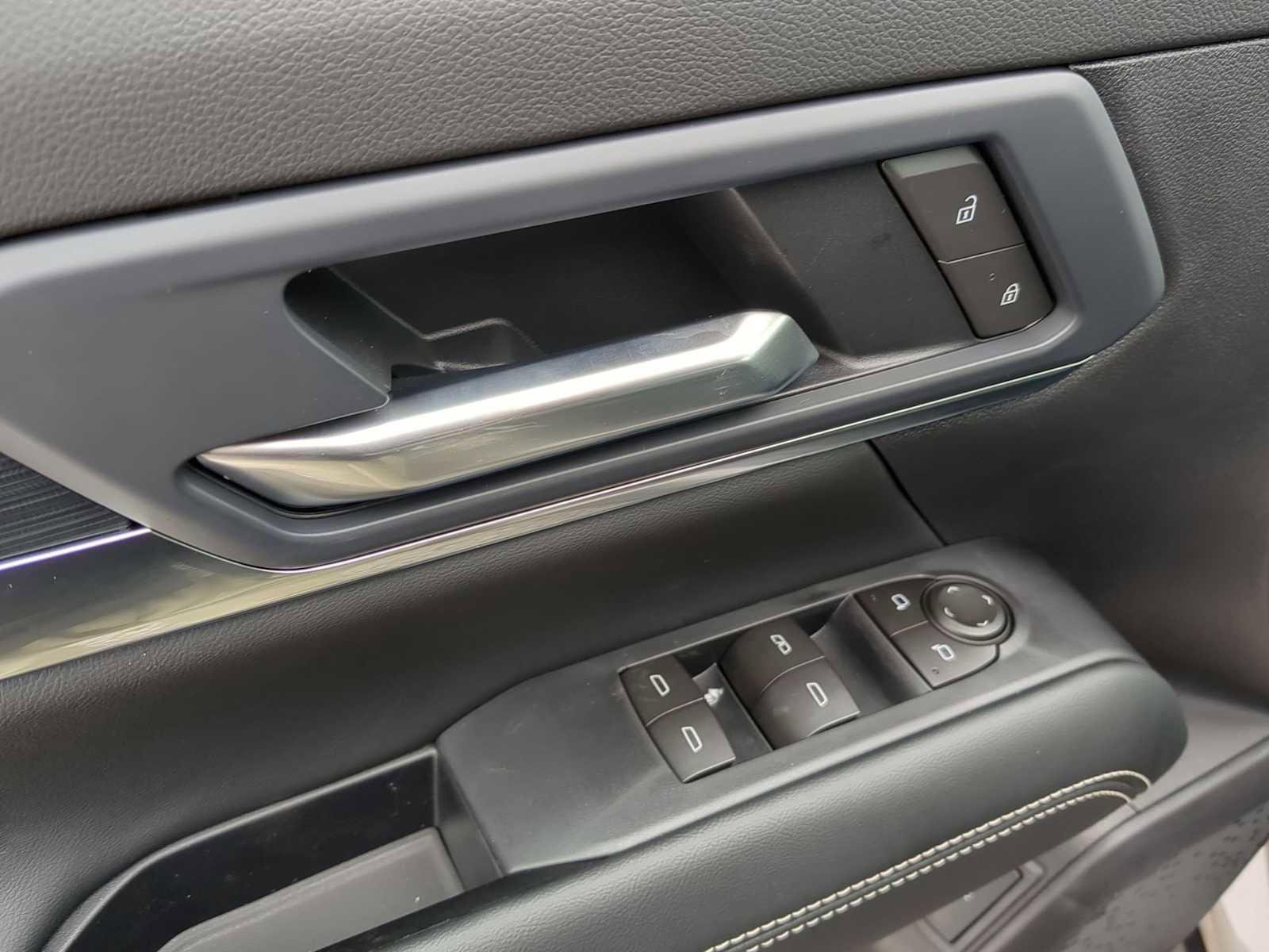 New 2026 GMC Terrain Elevation w/ Elevation Premium Package image 12