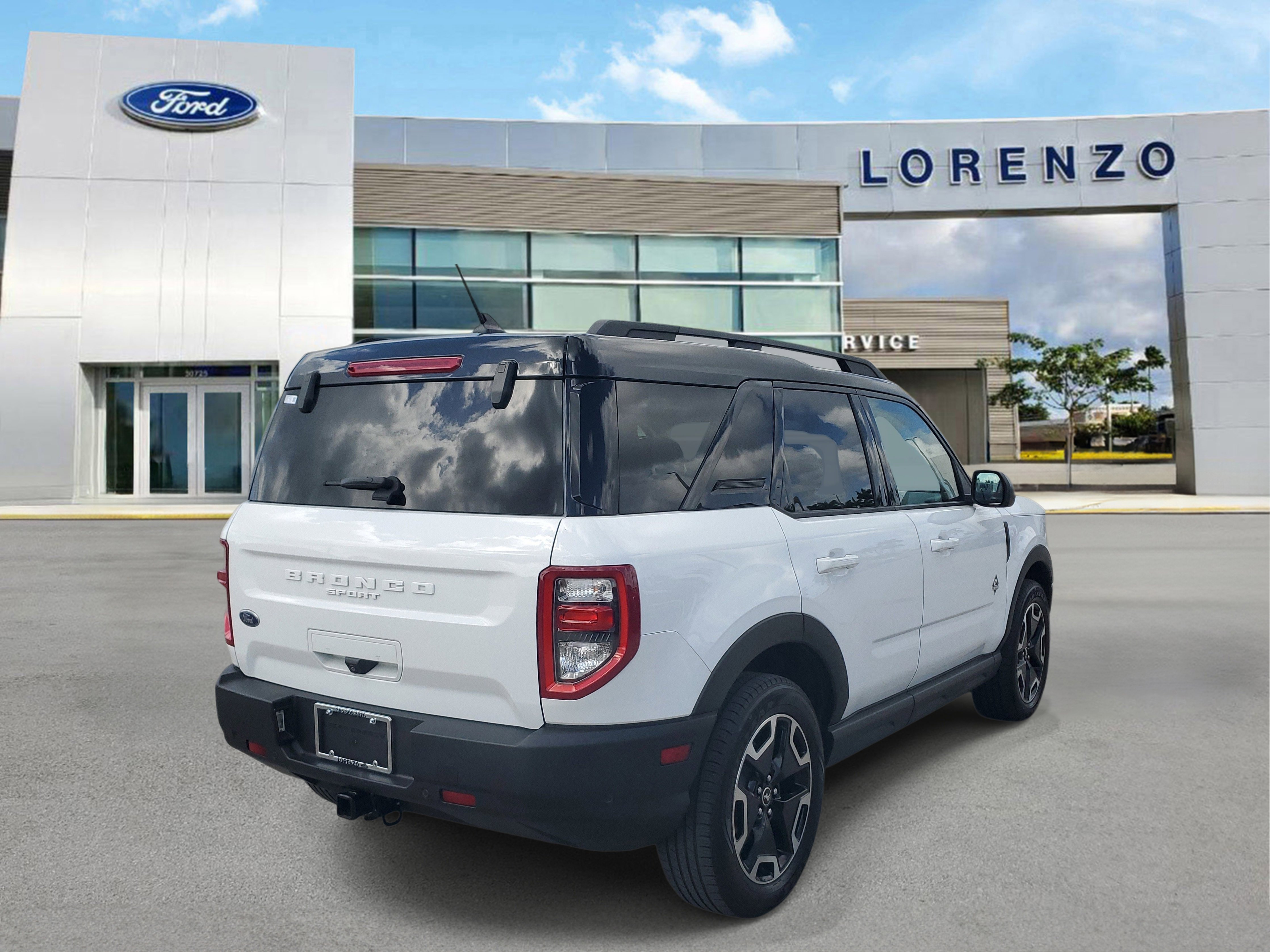 Used 2021 Ford Bronco Sport Outer Banks w/ Outer Banks Package AWD/4WD image 5