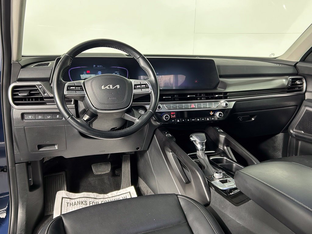 Used 2025 Kia Telluride S AWD/4WD image 18