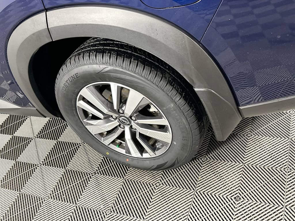 Used 2022 Nissan Pathfinder SL w/ SL Black Package image 39