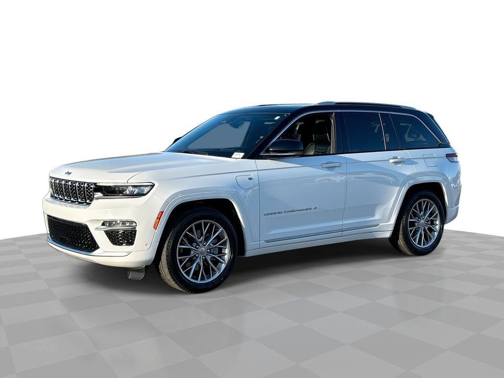Used 2022 Jeep Grand Cherokee Summit w/ Advanced Protech Group IV image 1