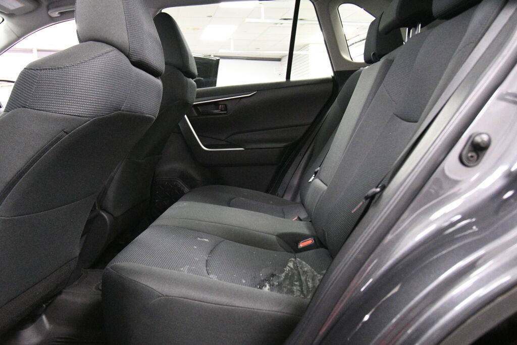 Certified 2023 Toyota RAV4 LE image 19