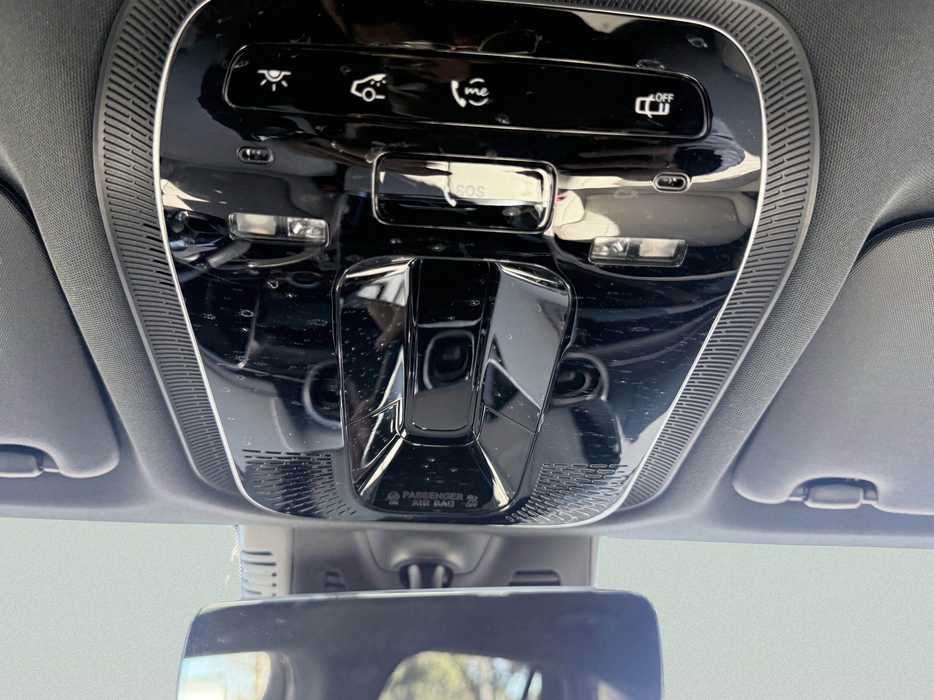 Used 2025 Mercedes-Benz GLC 300 4MATIC image 57