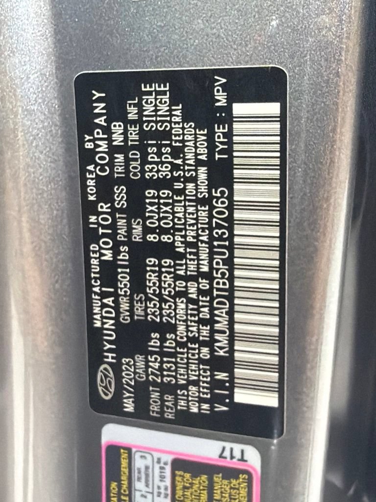 Used 2023 Genesis GV70 2.5T w/ Advanced Package AWD/4WD image 14