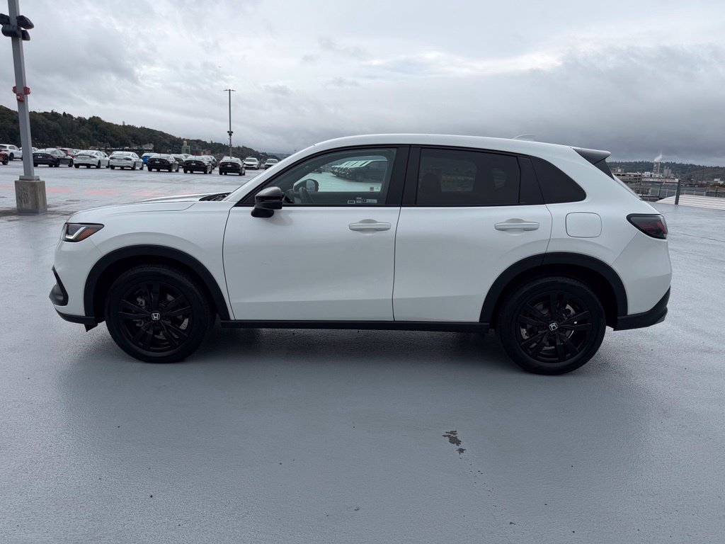 Certified 2026 Honda HR-V Sport image 10