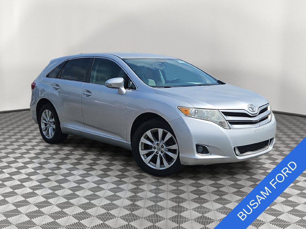 Used 2013 Toyota Venza LE FWD 360° Tour