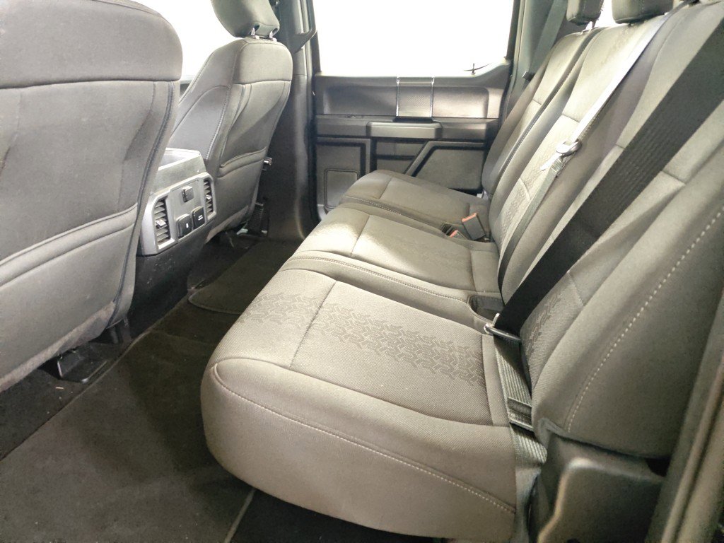 Used 2018 Ford F150 XLT w/ Equipment Group 302A Luxury image 8
