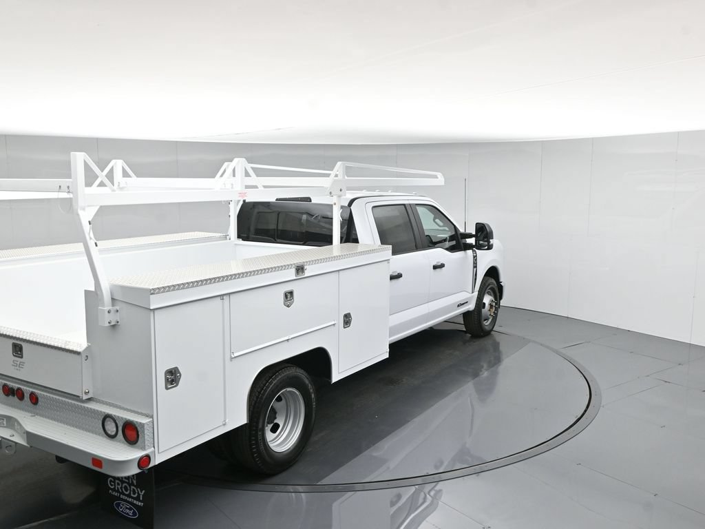 New 2026 Ford F350 XL w/ XL Chrome Package RWD image 41