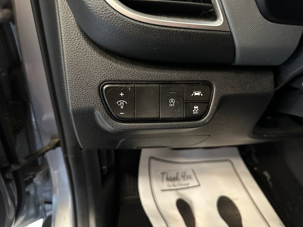 Used 2023 Kia Seltos LX AWD/4WD image 18