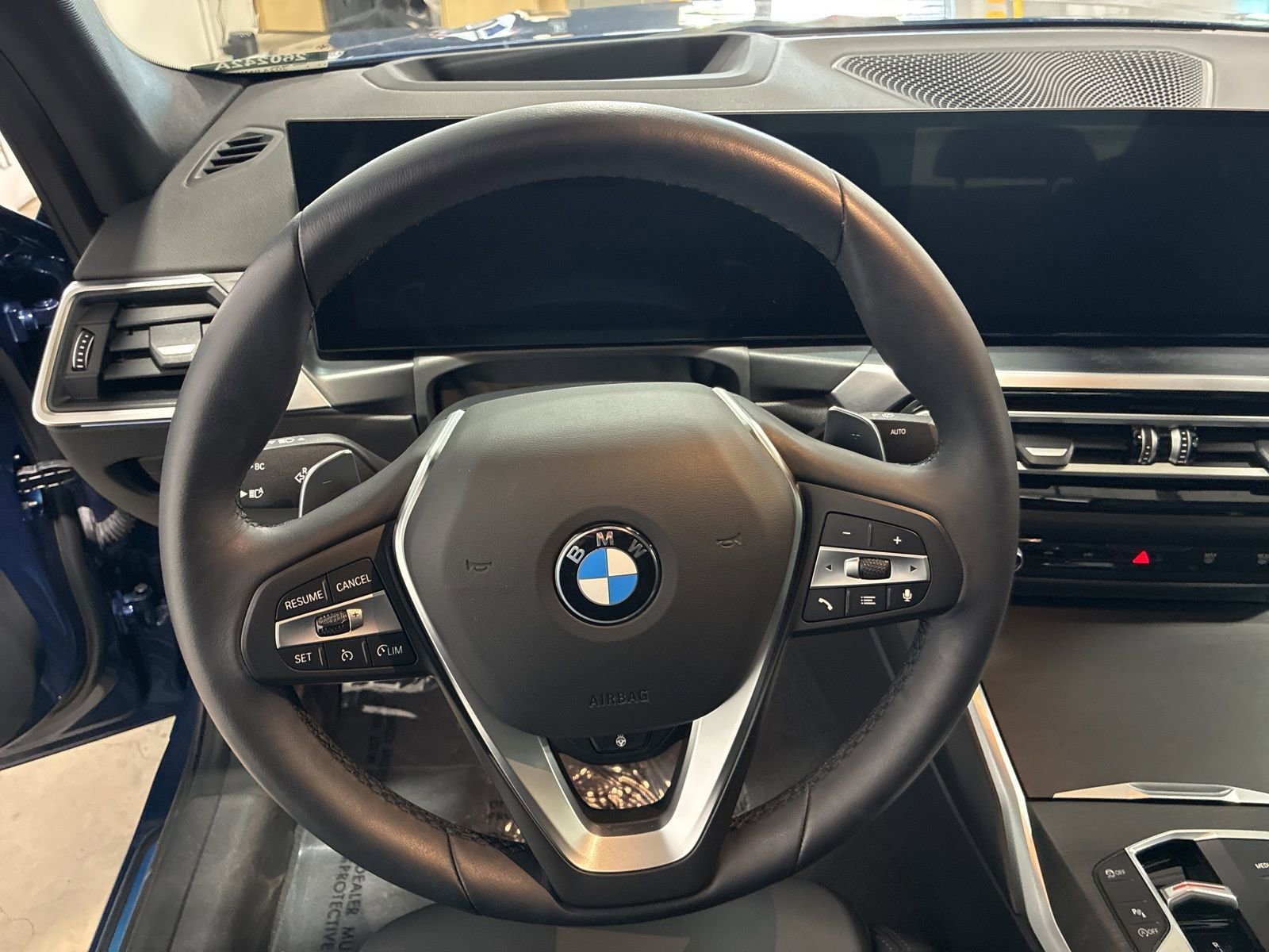 Used 2024 BMW 330i xDrive Sedan w/ Premium Package image 15