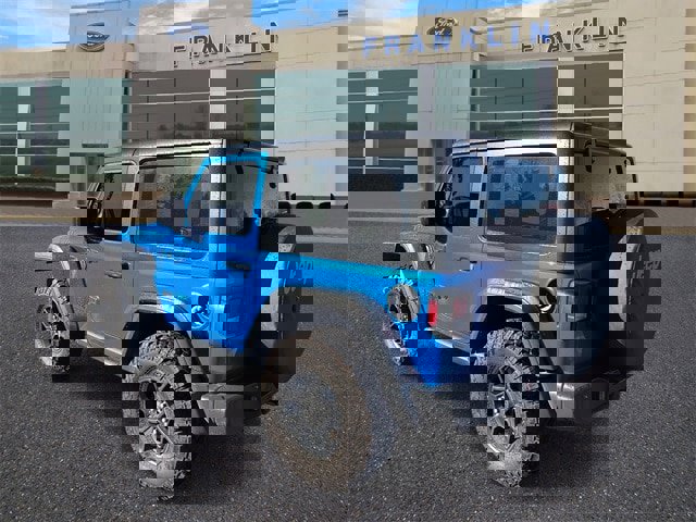 Used 2024 Jeep Wrangler Willys image 5