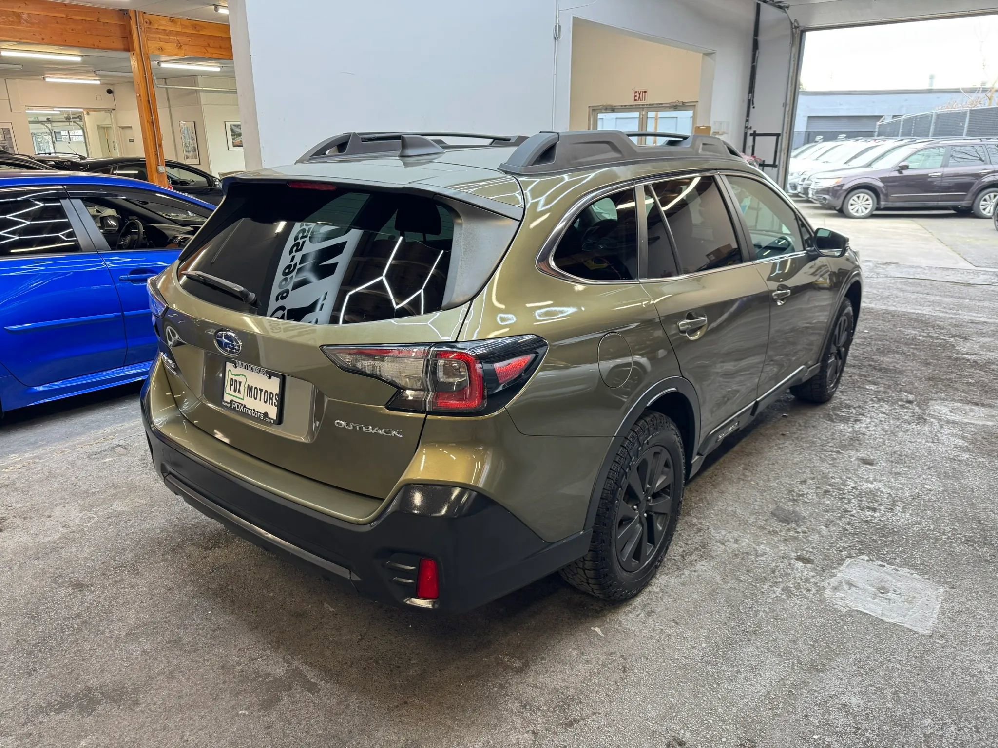 Used 2022 Subaru Outback Premium image 8