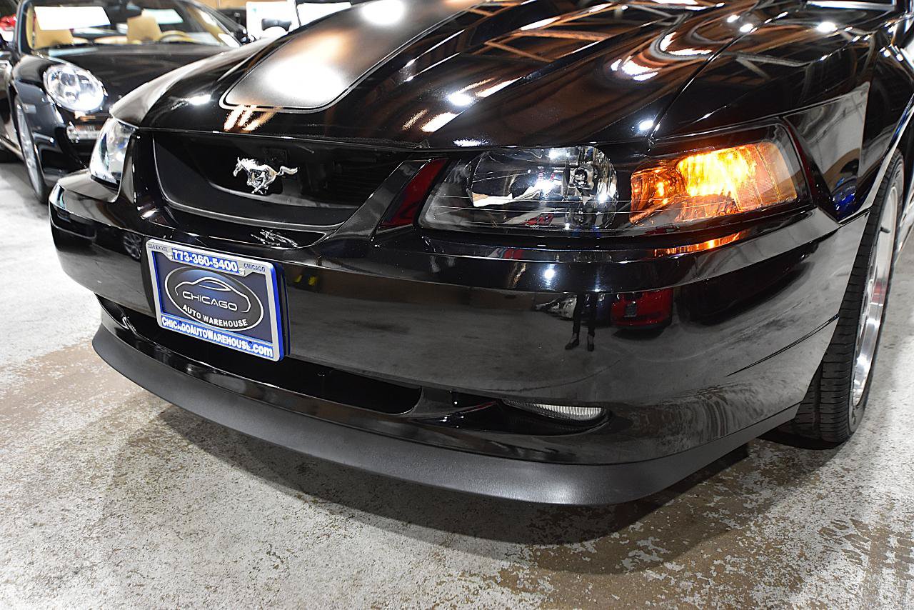 Used 2004 Ford Mustang Mach 1 RWD image 4