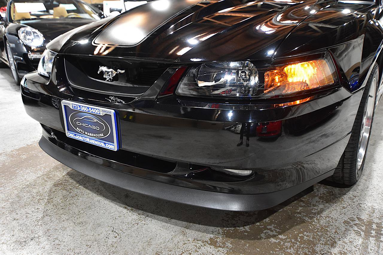 Used 2004 Ford Mustang Mach 1 RWD image 4