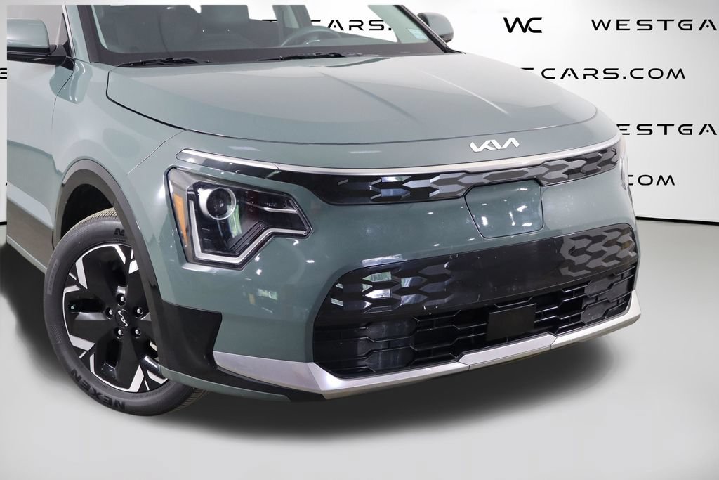 Used 2023 Kia Niro Wind FWD image 50
