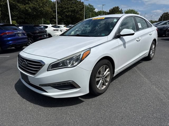 Used 2015 Hyundai Sonata SE FWD image 3