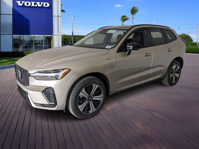 New 2024 Volvo XC60 T8 Core w/ Protection Package Premier AWD/4WD image 4
