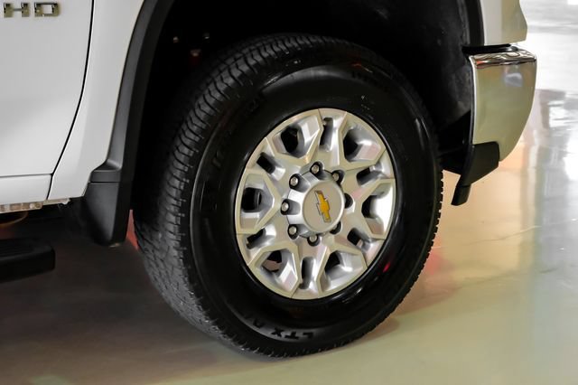 Used 2026 Chevrolet Silverado 2500 LT AWD/4WD image 57