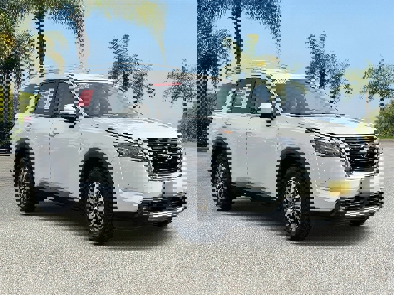 Certified 2023 Nissan Pathfinder SL image 5