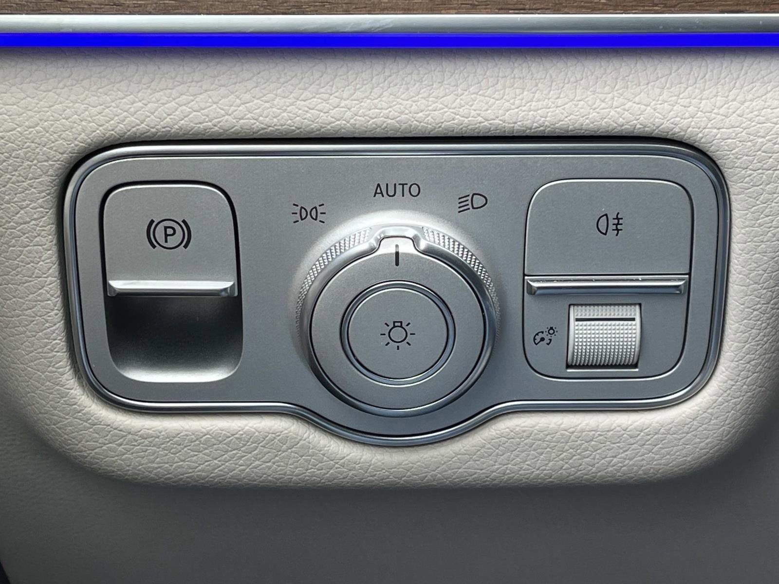 Certified 2025 Mercedes-Benz GLE 350 GLE 350 image 24