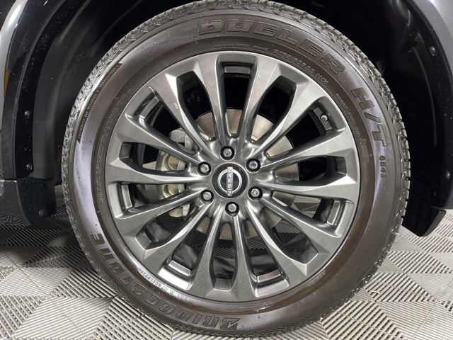 Used 2024 Nissan Armada Platinum w/ Captain's Chairs Package image 14