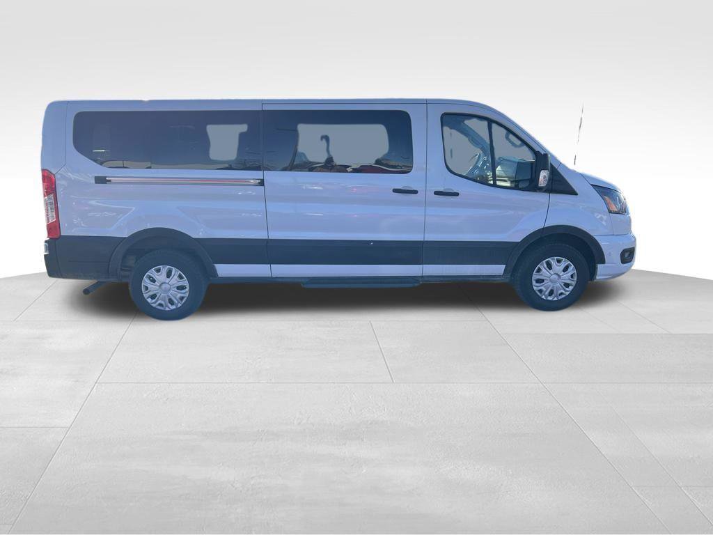 Used 2023 Ford Transit 350 XLT image 8