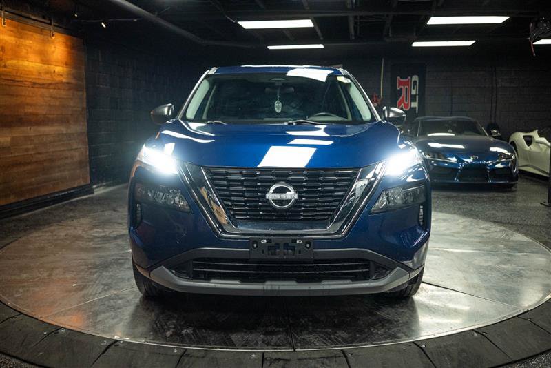 Used 2023 Nissan Rogue S image 4